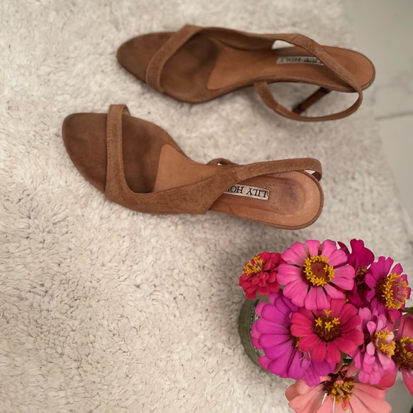 Lily Holt camel suede pumps size 8 bamboo heel - Picture 13 of 14